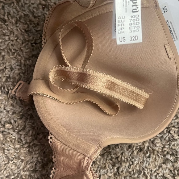 My Fave Strapless Bra Ever! b•tempt’d Discontinued. Gr8 value, new w/🏷️🔖 ~32D - Picture 5 of 10